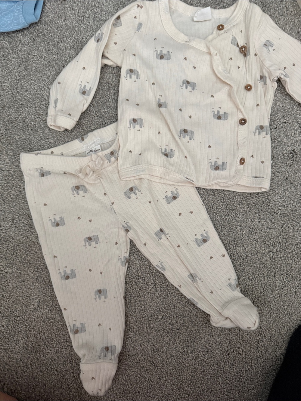 Neutral Elephant Print Baby Pajama Set - Soft Cream